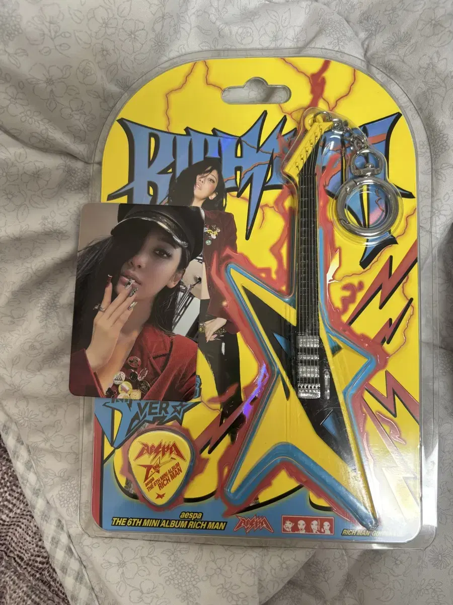 AESPA | 에스파 Aespa Rich Man Guitar Version (sealed) +